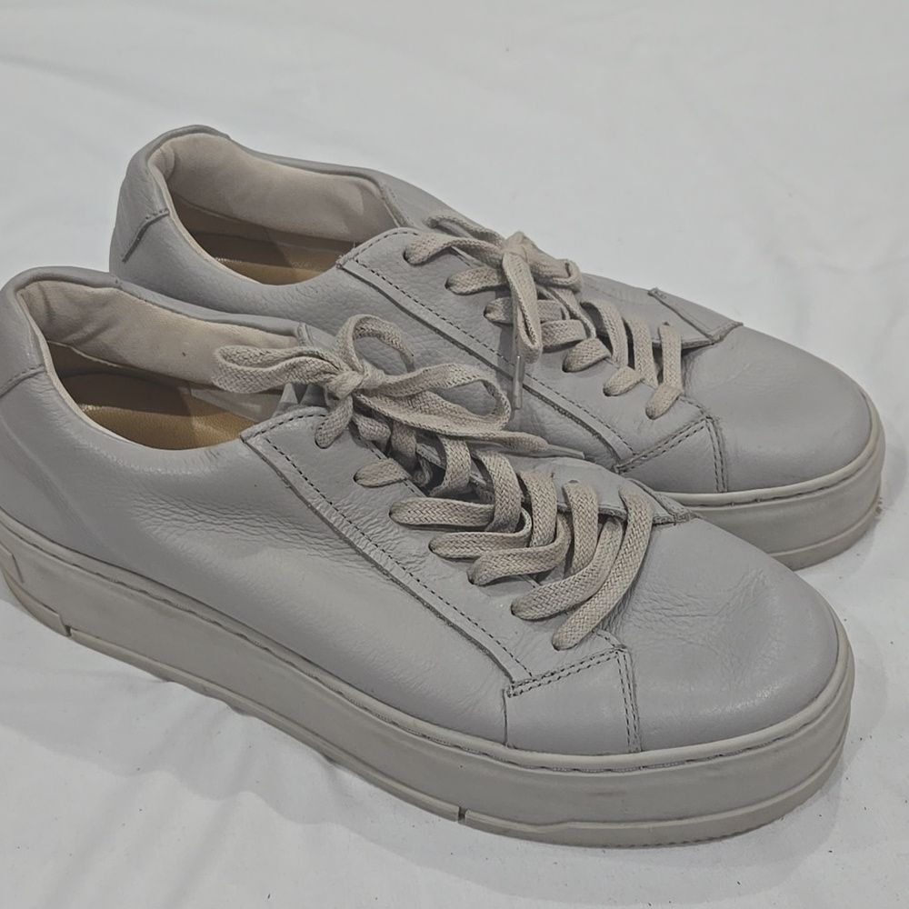 Vagabond Womens Judy Taupe Grey Platform Sneaker Size 39